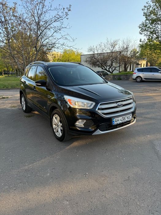 Продам Ford Kuga