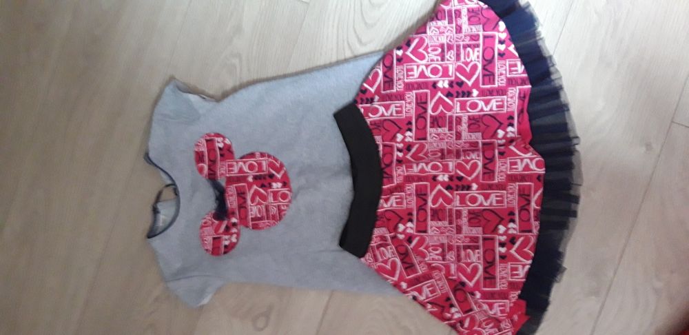 Komplet bluzka i spódnica