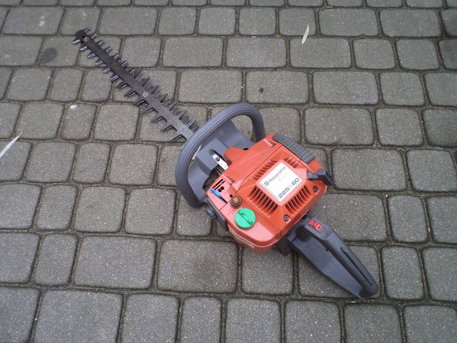 Nożyce doi żywopłotu Husqvarna 225 H 60 WYSYŁAM