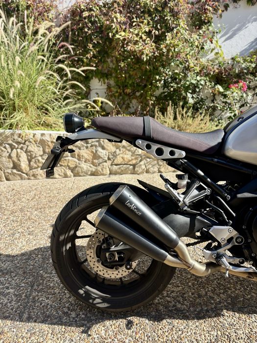 Escape Leo Vince GP Duals - Yamaha XSR 900