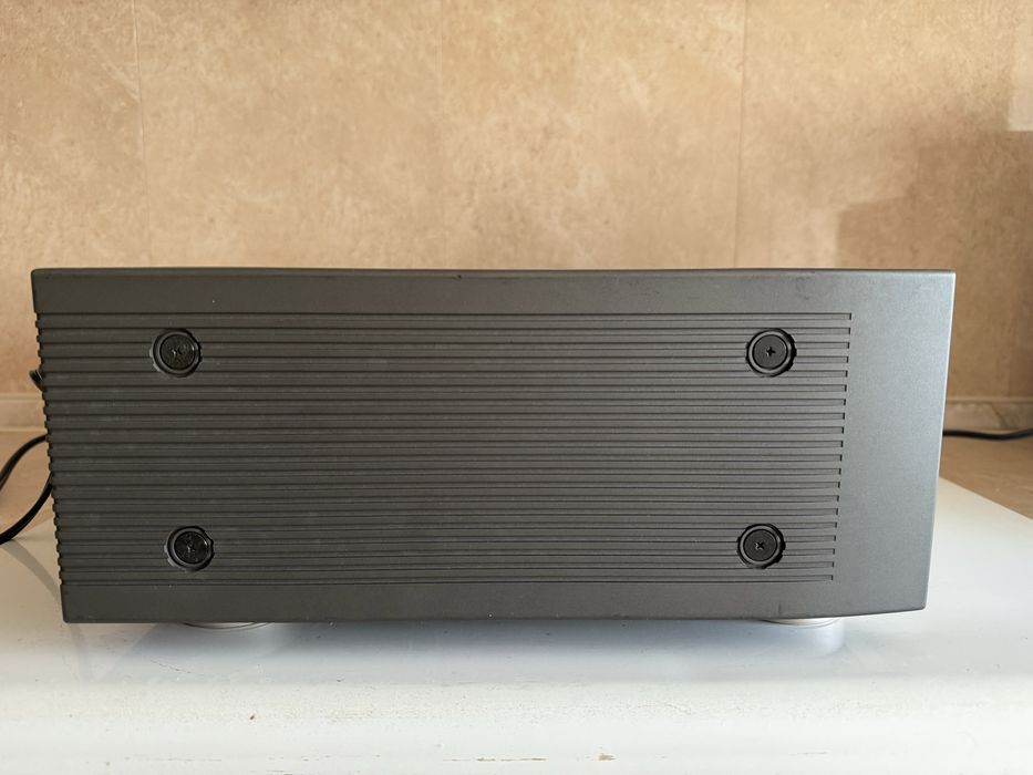 Кассетная дека высокого класса TEAC V 7000+пульт+паспорт