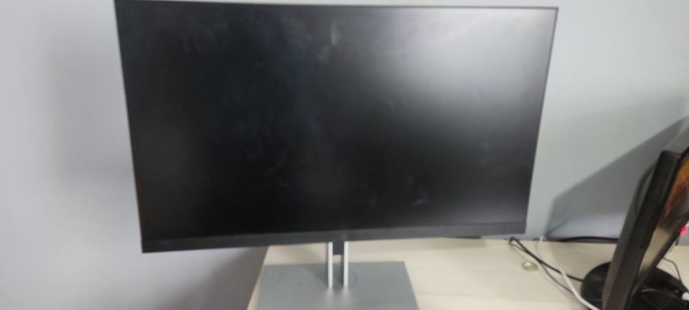 Monitor HP E27q G4