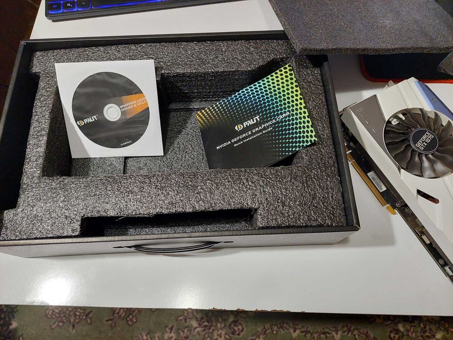 мою великолепную Palit GeForce GTX 1070 GameRock 8Gb