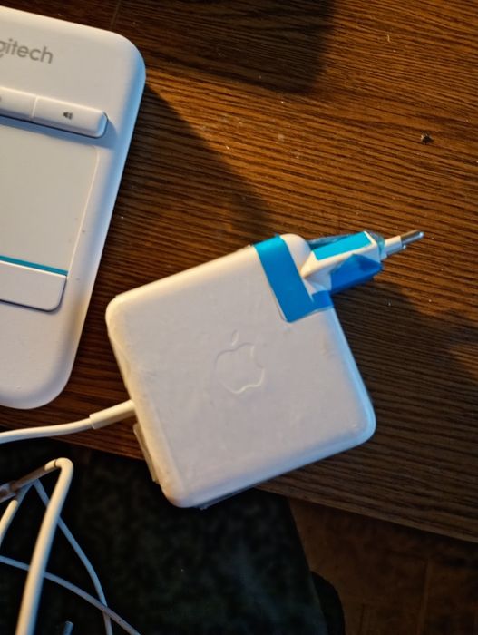 Zasilacz Apple MacBook 60W, jak nowy