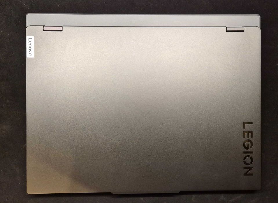 Lenovo Legion Slim 5 14 Ryzen 7-7840HS/32GB/512/Win11 RTX4060 OLED