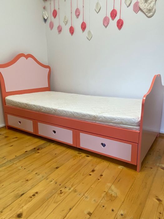 Ліжко дитяче -підліткове для дівчинки