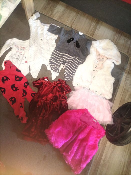 Ubranka dla niemowląt 104 szt