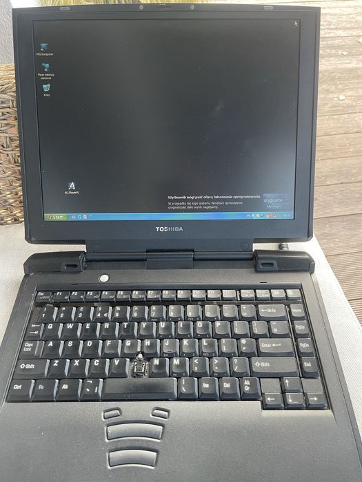 Laptop Toshiba Satellite Pro 6100