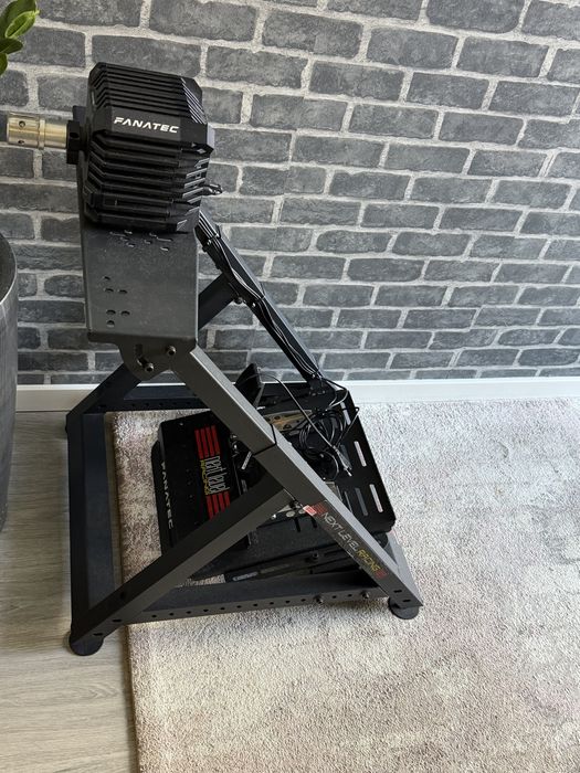 Vendo estrutura next level e base  csl dd 8 mm fanatec  e pedais