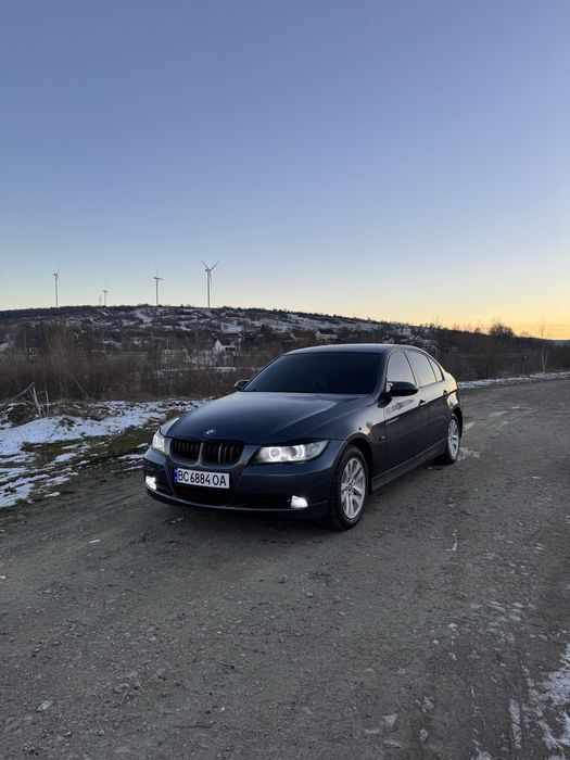 BMW E90 318d N47