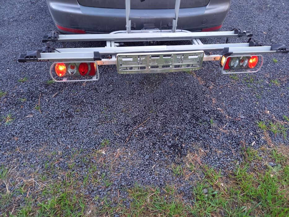 Bagażnik rowerowy na hak na 3 rowery