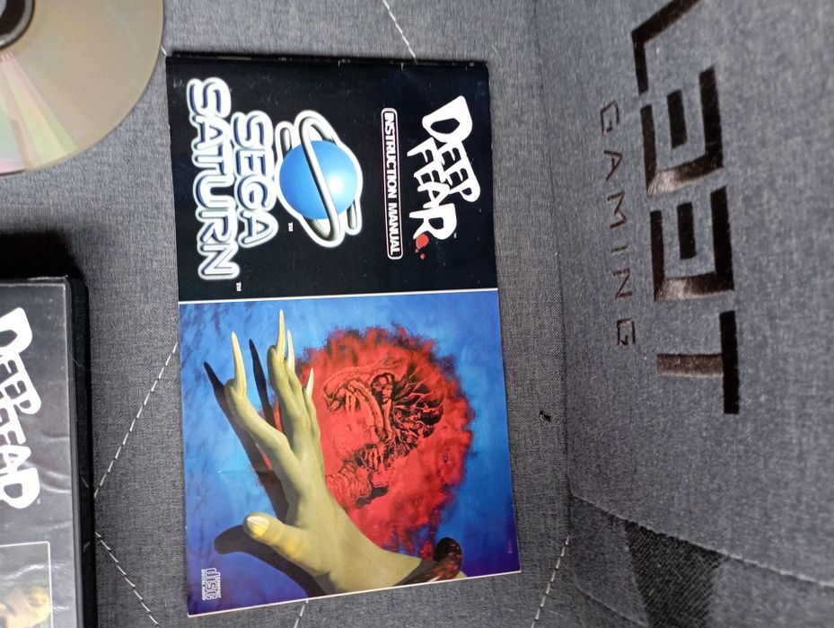 Sega Saturn - Deep Fear CIB em excelente condição