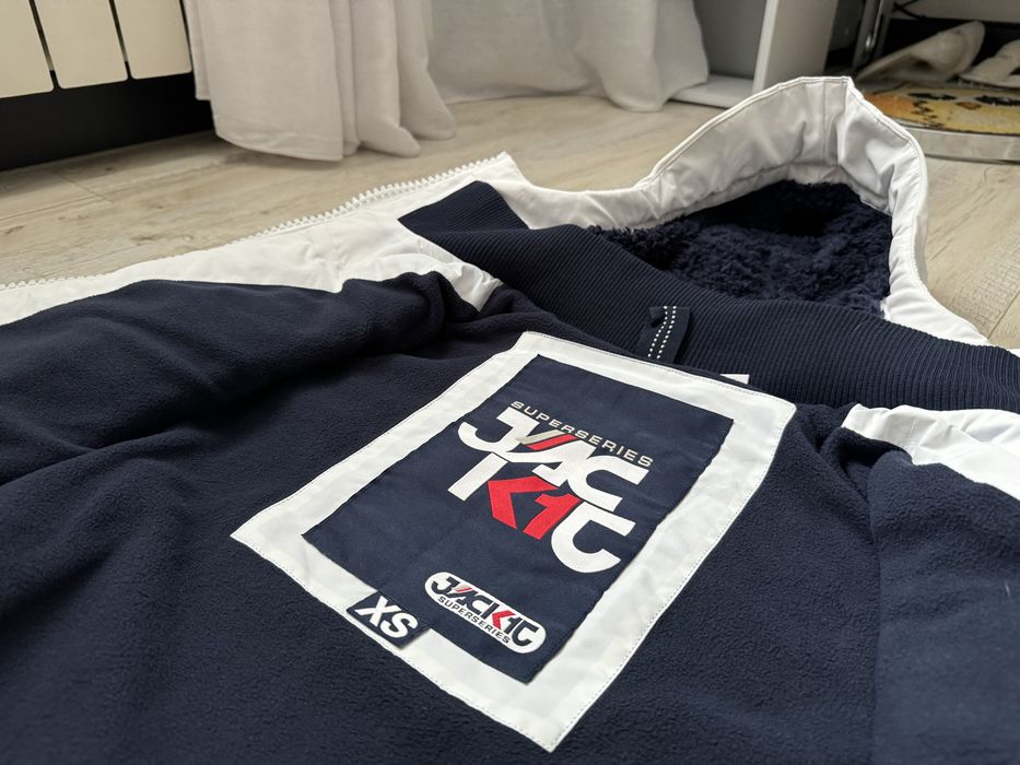 Зимова, лижна куртка, пуховик