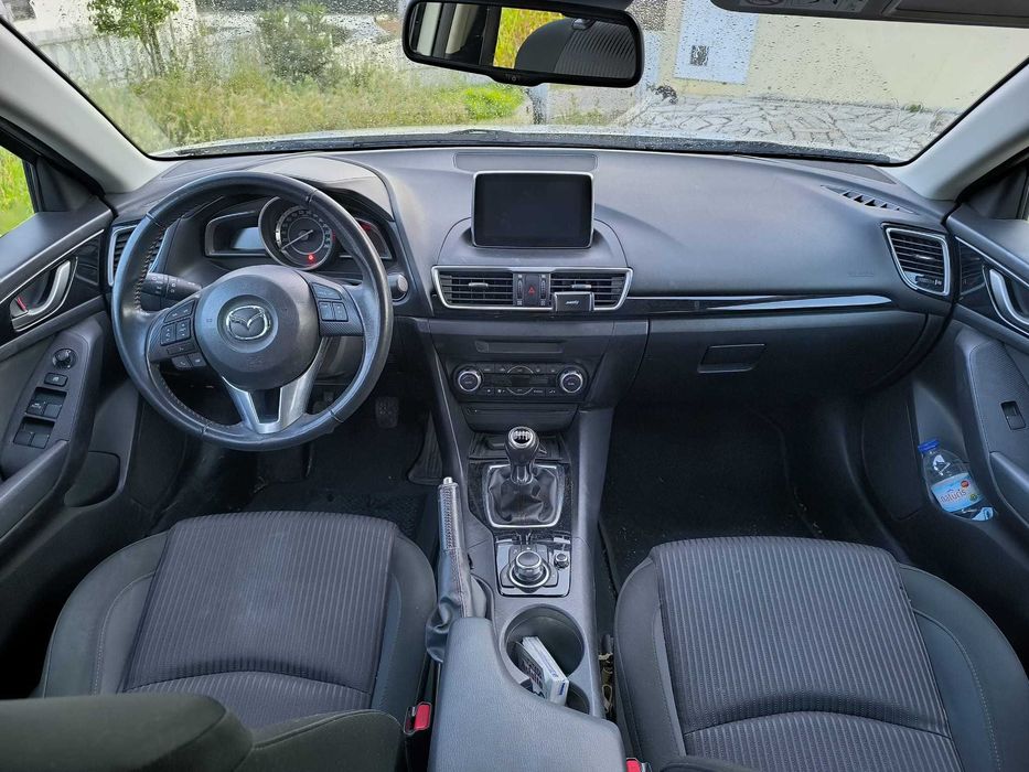 Mazda 3 SkyActive 1.5 Gasolina
