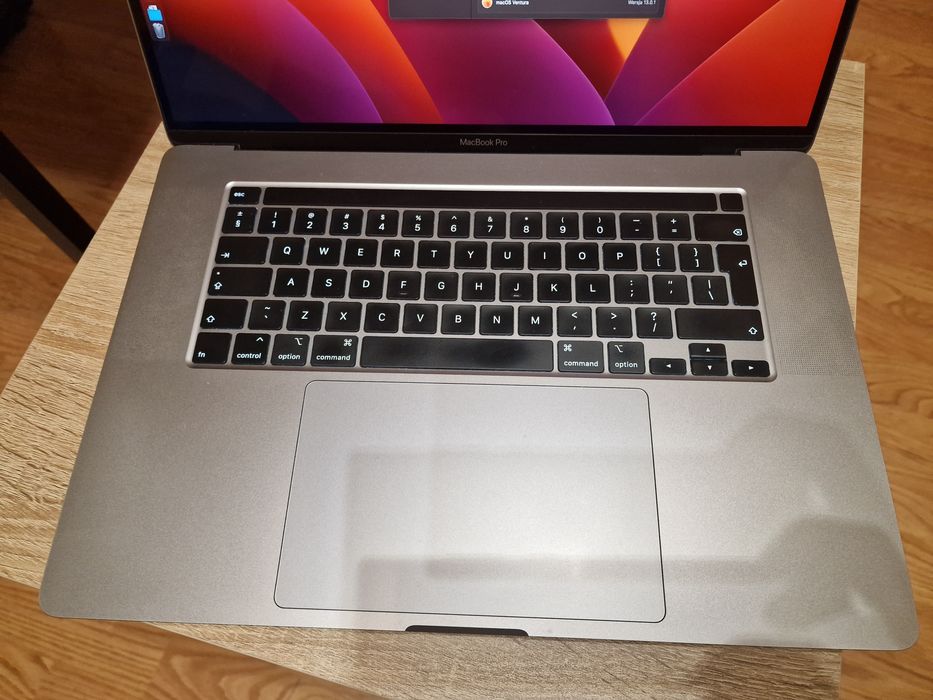 MacBook Pro 16" (2019, i7/32GB/512GB SSD) – bardzo dobry stan,