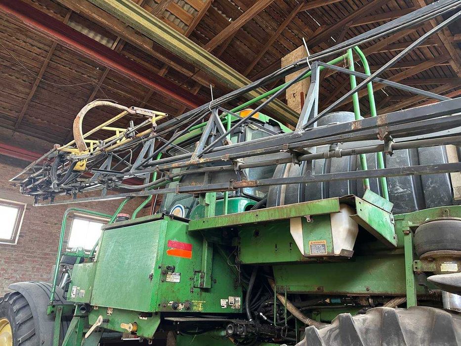 Продається обприскувач John Deere 4710 2004р.в.