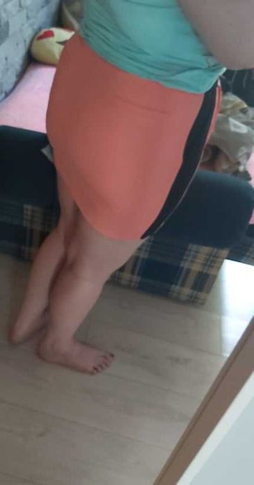 Sprzedam spódniczkę L(40)