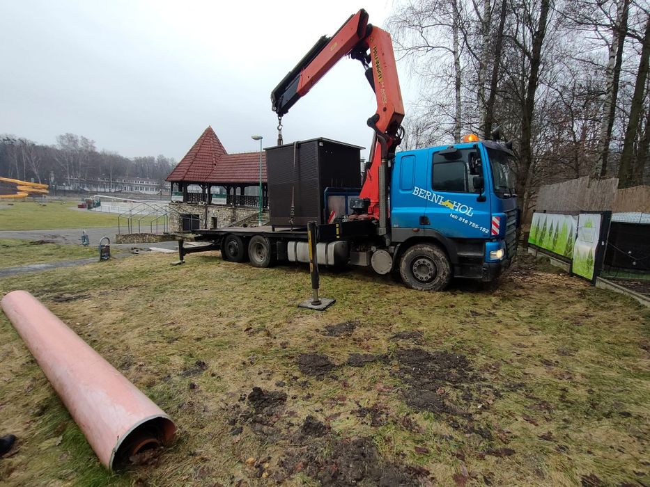 Usługi dźwigowe Hds 40 t relokację maszyn przemysłowych transport
