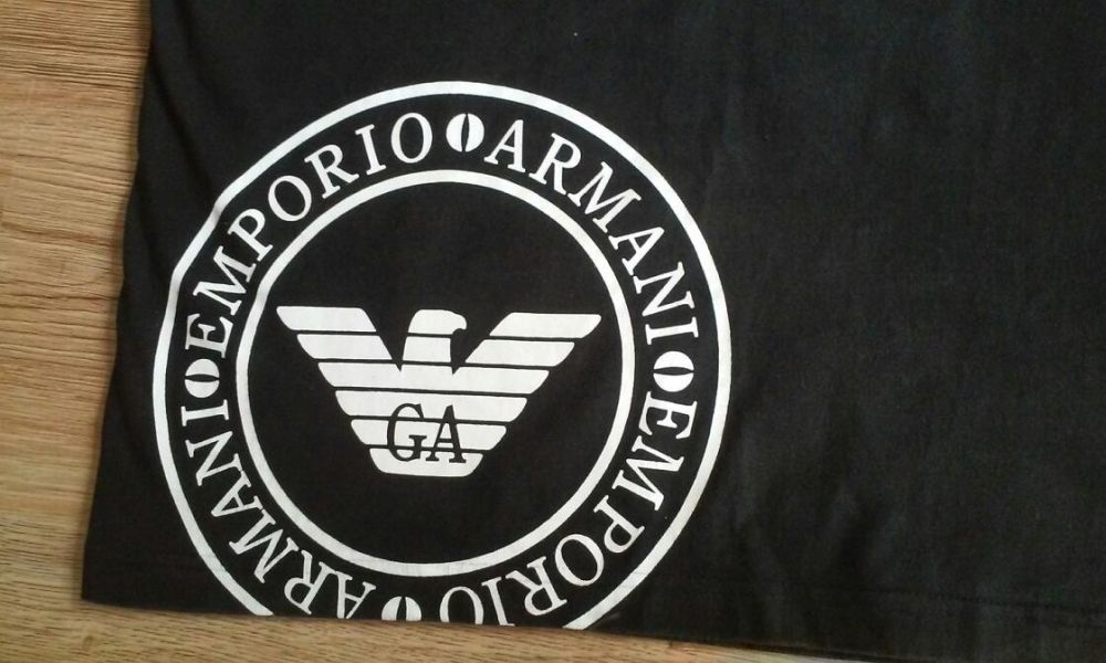 Bluzka EMPORIO ARMANI w kolorze czarnym !!!