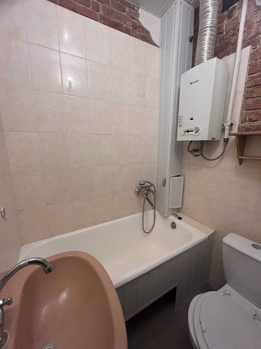 Оренда квартири поруч з ТРЦ Форум