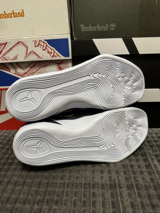 Кросівки чоловічі 45(29см) Nike Kobe 9 Protro Low Violet IH1401-401 оригінал