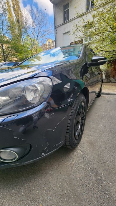 Фолсфаген голф 1 власник продаж