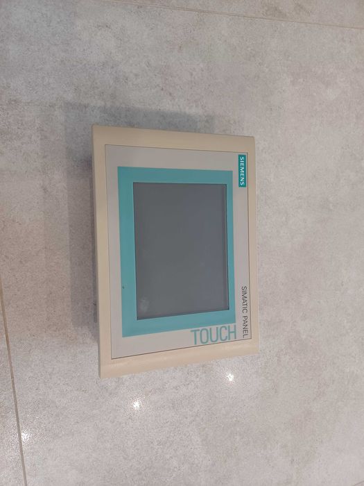 Panel HMI Siemens 6AV6 545-0CA10-0AX0