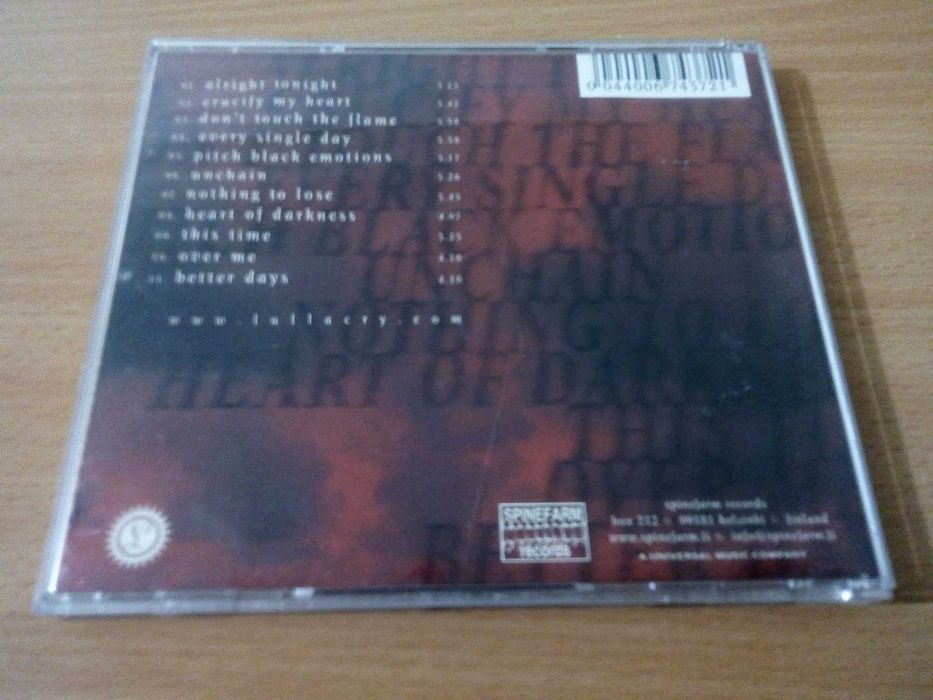 LULLACRY - Crucify My Heart