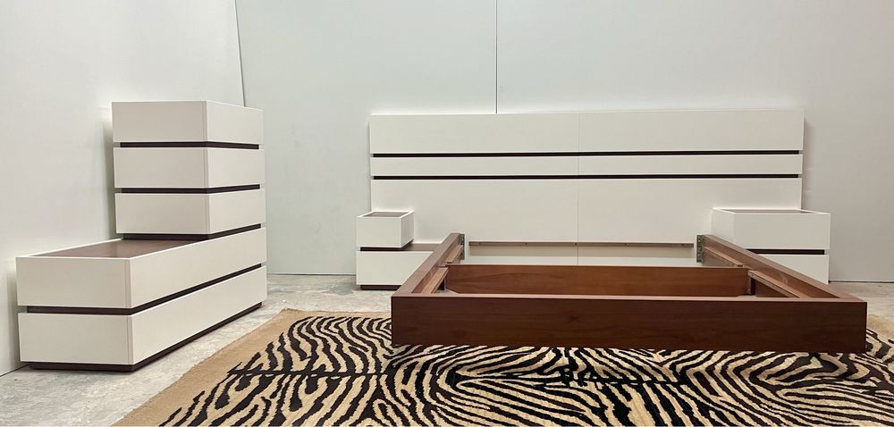 Quarto lacado branco mate e nogueira