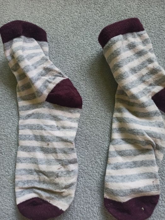 Skarpety damskie w paski rozmiar 37 używane