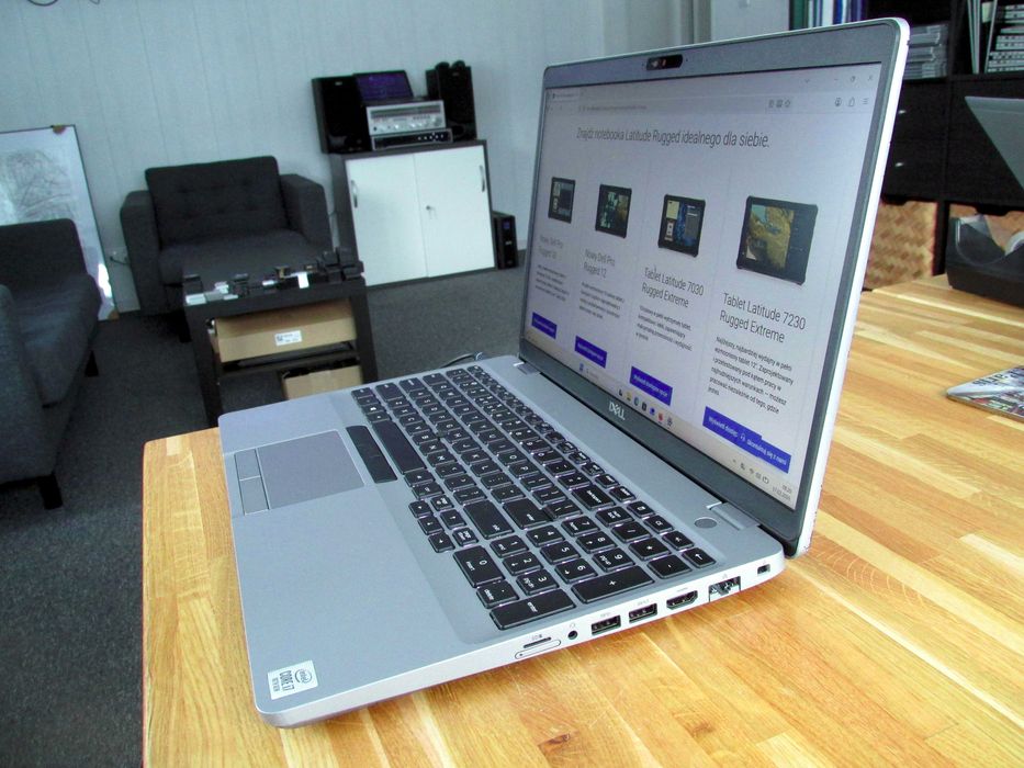 Dell Latitude 5510 15" i7 16GB 512GB SSD laptop notebook (12)