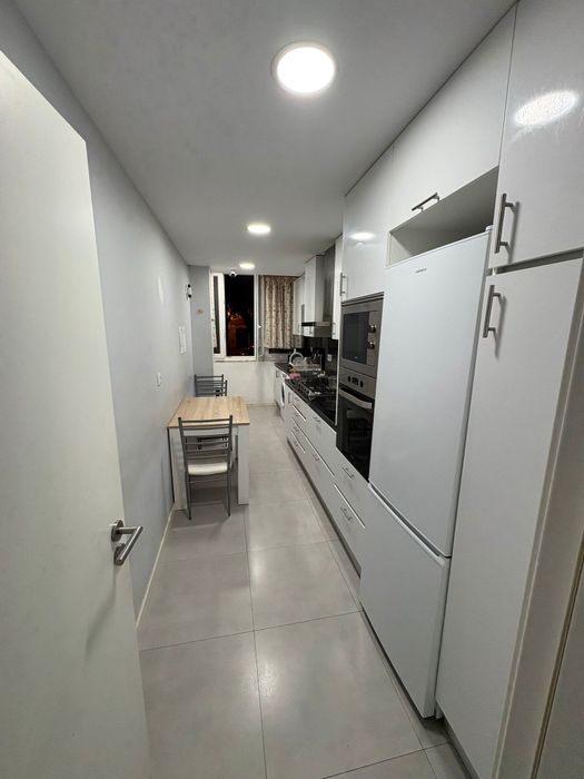 Quarto disponível Monte Abraão