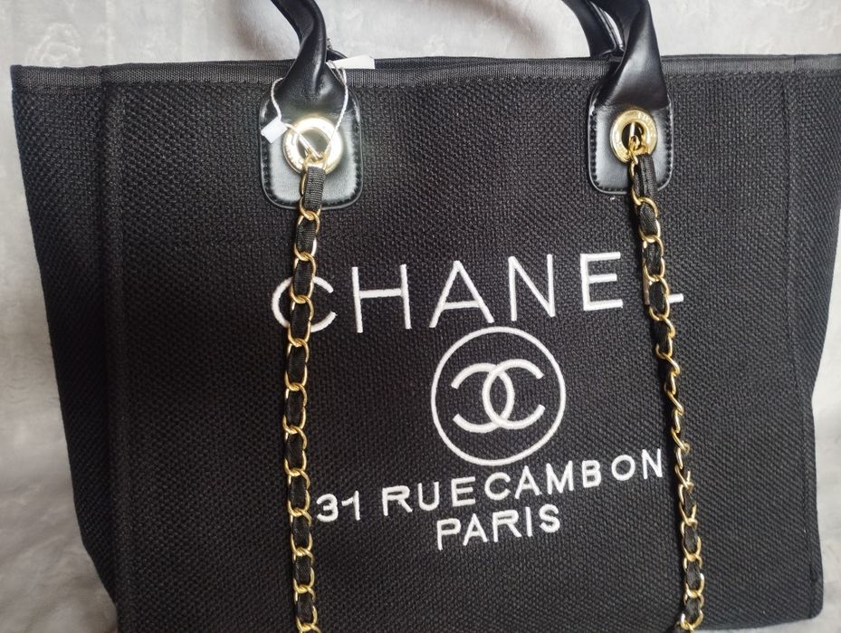 Mala preta da Chanel