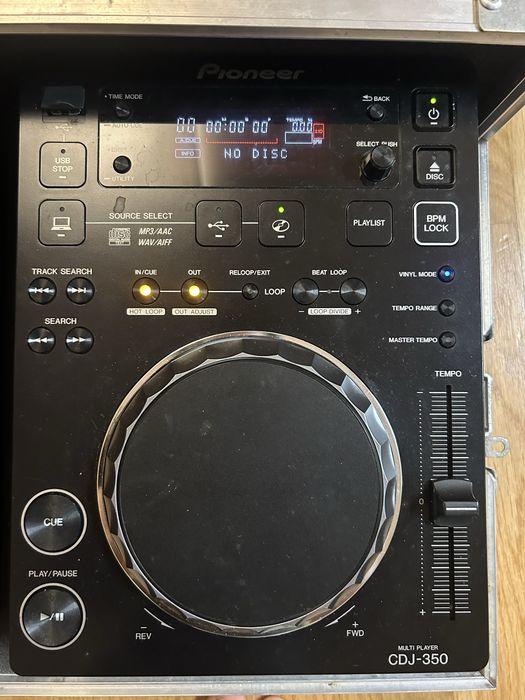 PIONEER DJM + CDJ 350 com Flightcase