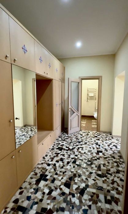 Продаж 3 кімнатної квартири вул. Финьова 6 Шаян, без комісіі.