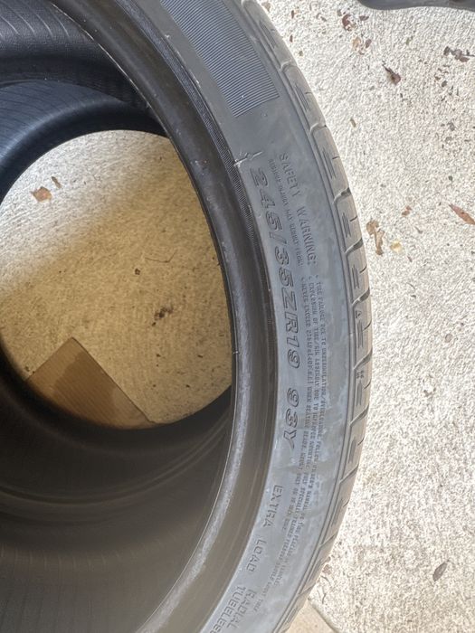 * 2 Pneus Nexen 245/35 R19 – Como Novos