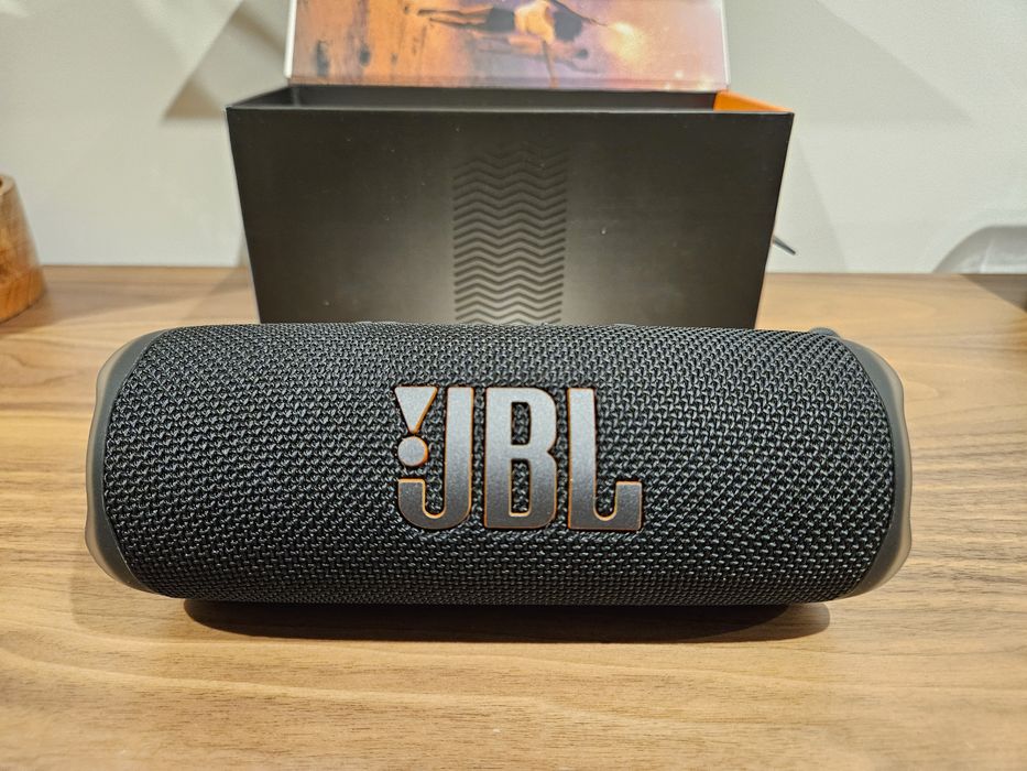Coluna Bluetooth JBL Flip 6  - Nova c/garantia