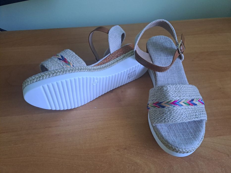 NOWE buty sandały  38
