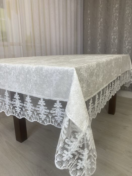 Скатертина велюр