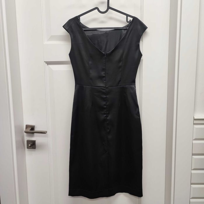 Sukienka klasyczna elegancka S czarna Orsay