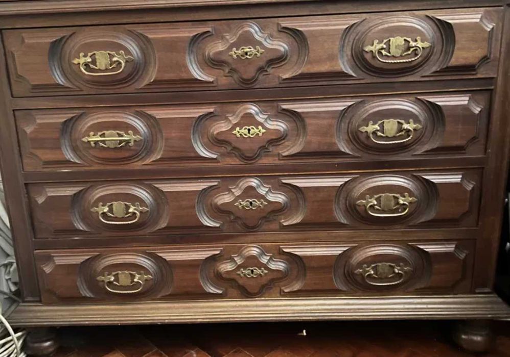 Roupeiro + Cómoda Mogno