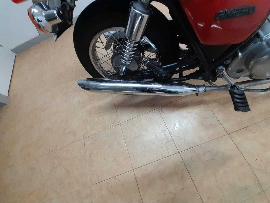 Mota Suzuki GN 250