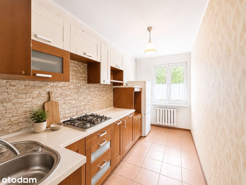 Parter z balkonem w Bloku- Piastów Śląski I