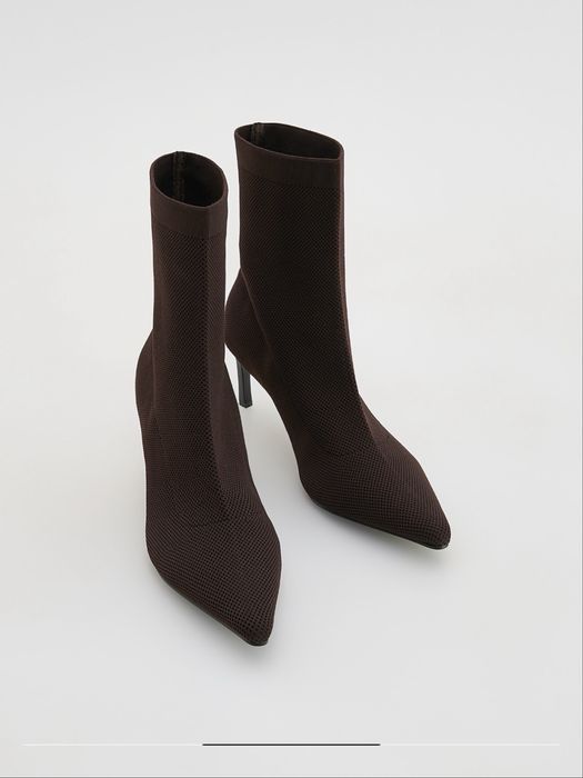 Ботинки reserved 39 на шпильці ботинки чулки