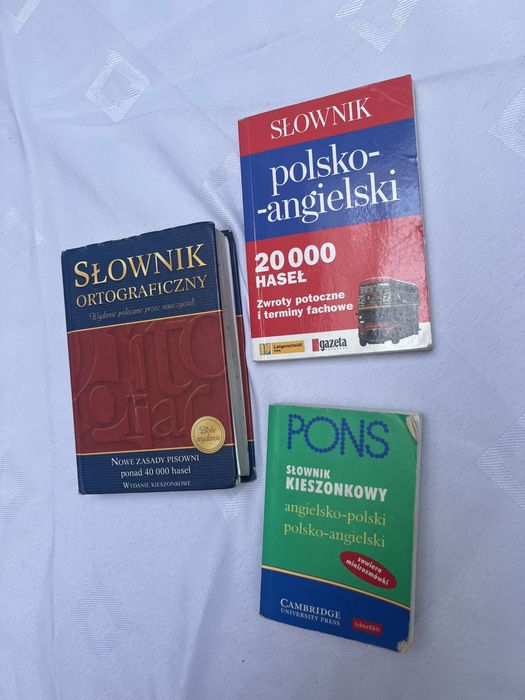 Zestaw slownikow polsko angielski
