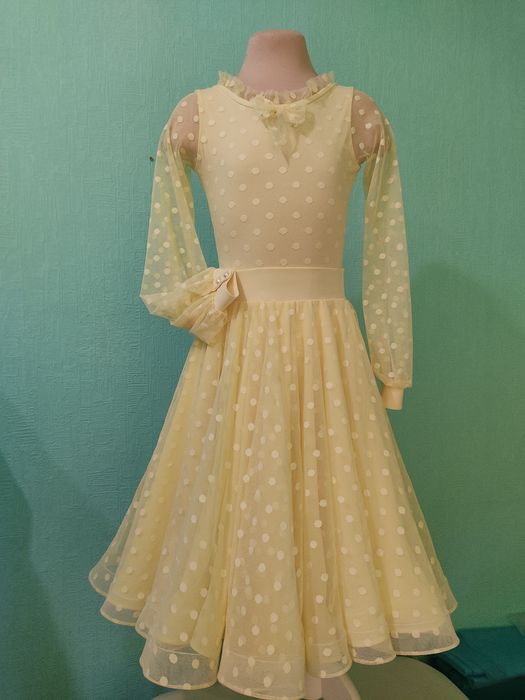 Плаття для бальних танців