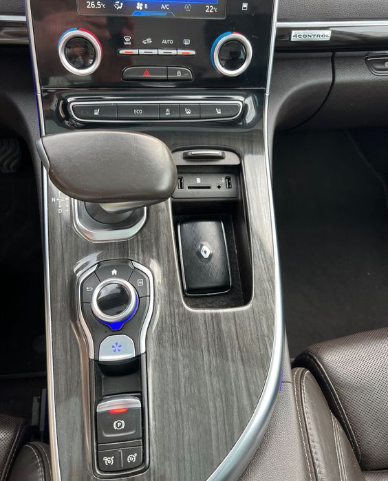 Renault Espace 5 Initiale Paris, 4 controls