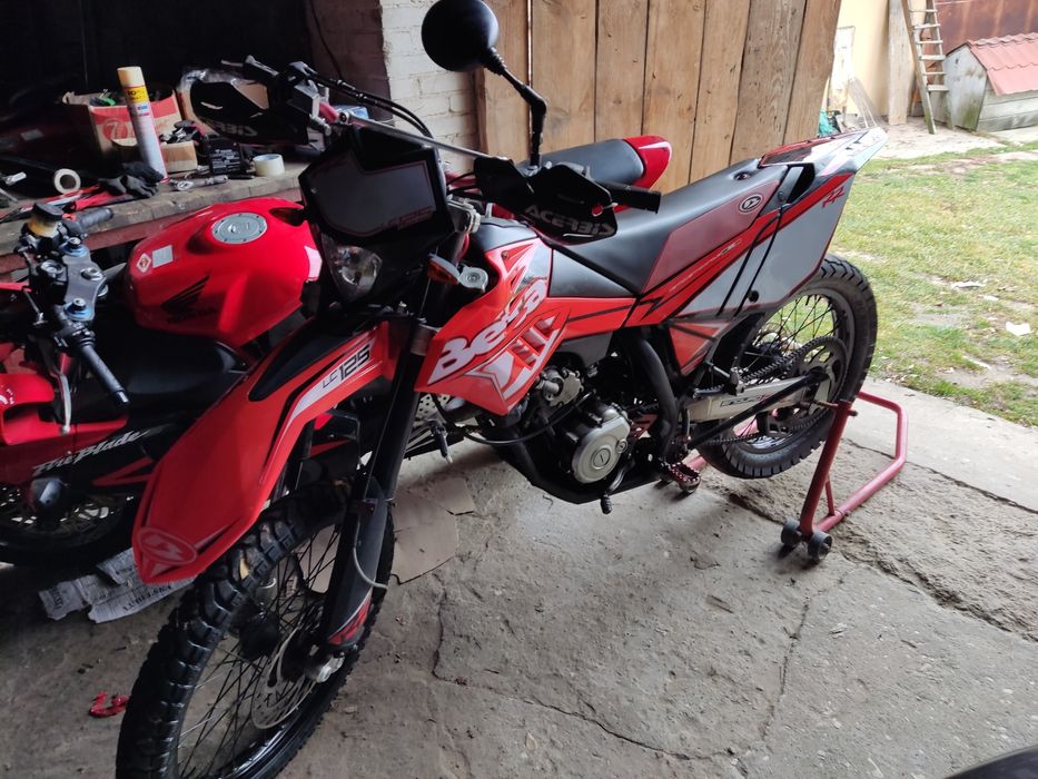 Beta rr 125 lampa czasza kierunkowskazy komplet