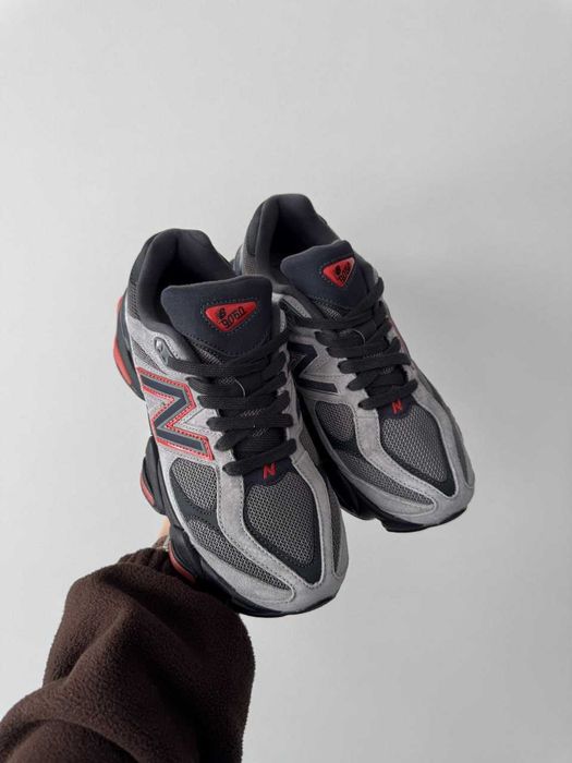 New Balance 9060 Grey Red