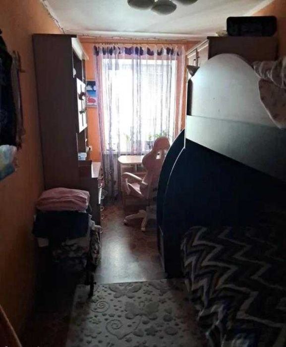 Продам 3 комнатную квартиру на Баварии